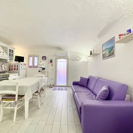 A Due Passi Dal Mare * Santa Teresa Gallura